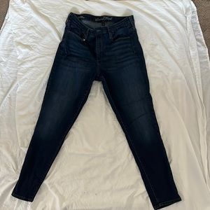 Universal Thread stretch jeans Size 12/31R.